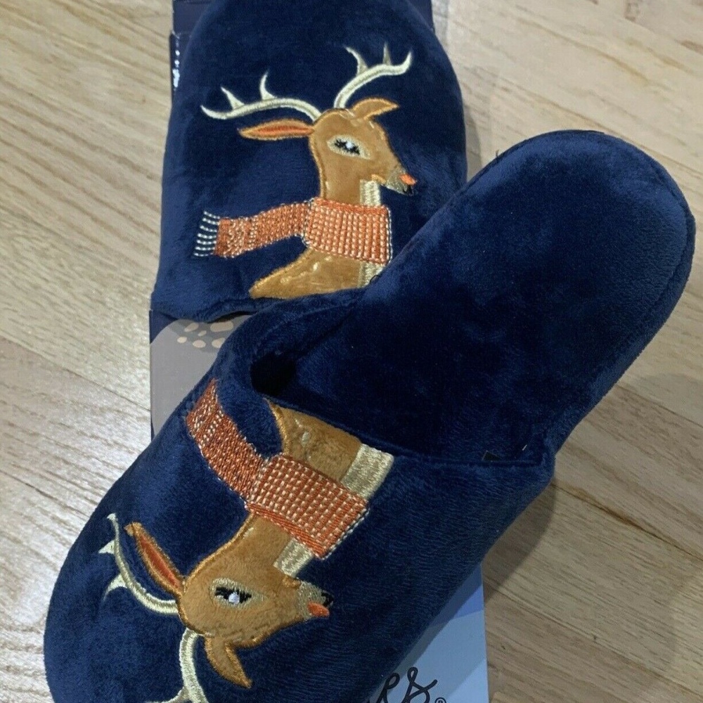 Chatties Christmas Deer Reindeer Slippers Plush Cozy Slippers